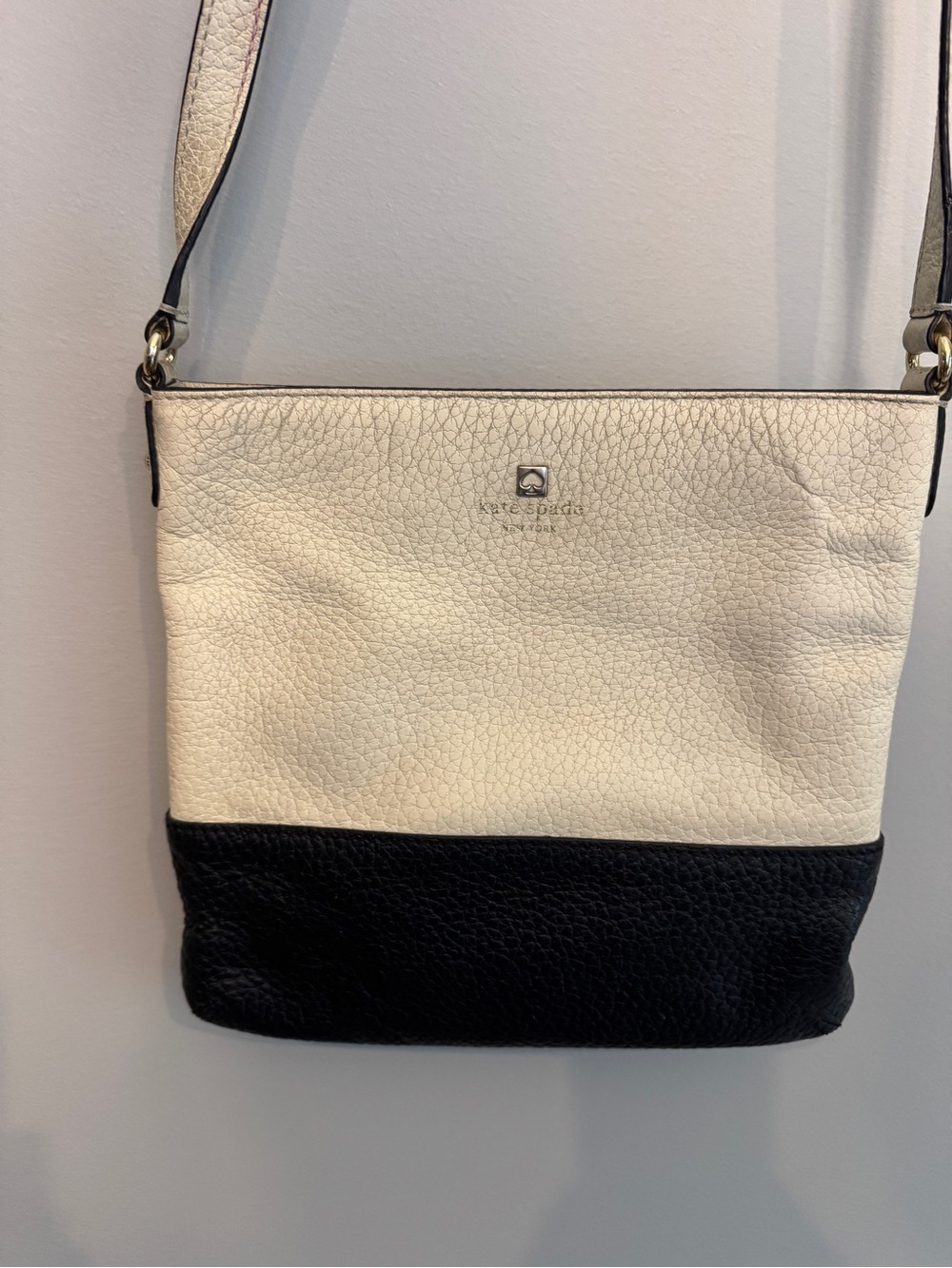 kate spade Black & Cream Two-Tone Pebbled Leather Crossbody